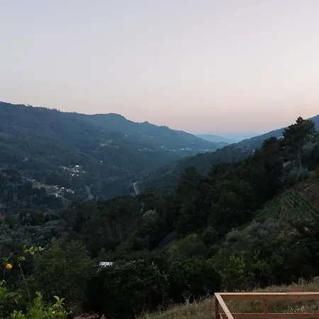 Xiravai-ribeira Sacra Holiday home *