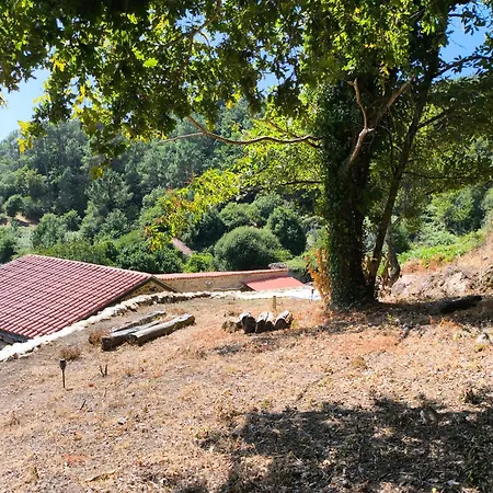 Xiravai-ribeira Sacra Holiday home *