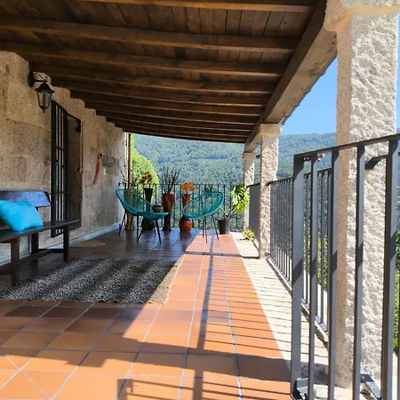 Xiravai-ribeira Sacra Holiday home *