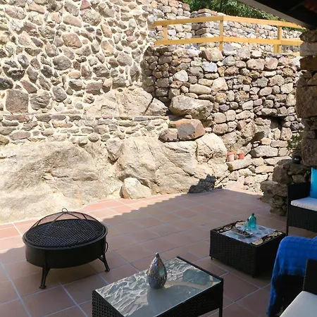 Feriehus Xiravai-ribeira Sacra Peares